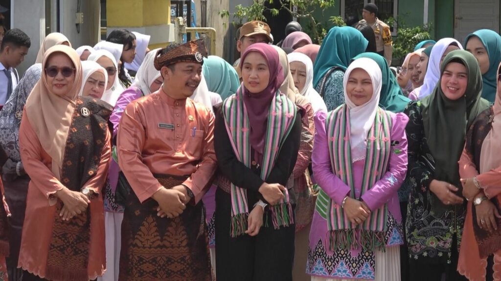 33882a72c2785814bfcf6958b6408984