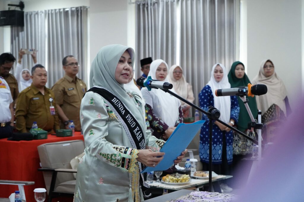 4c2323519b18fdb2237f93115cec95c9