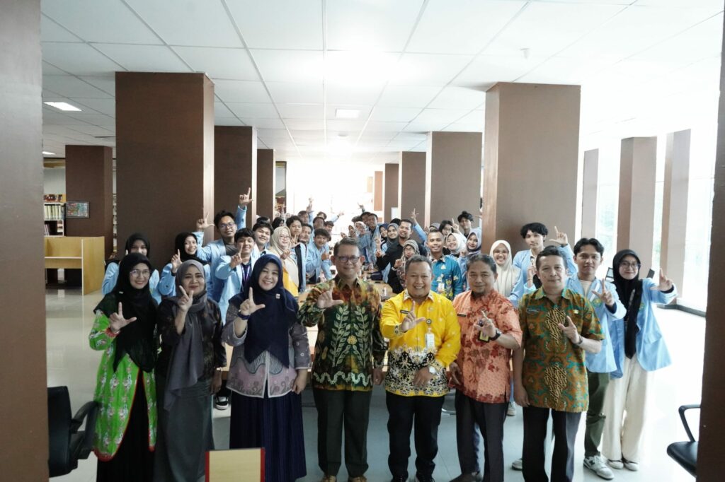 9c7bac33298d3d4efd851d8f099abab4