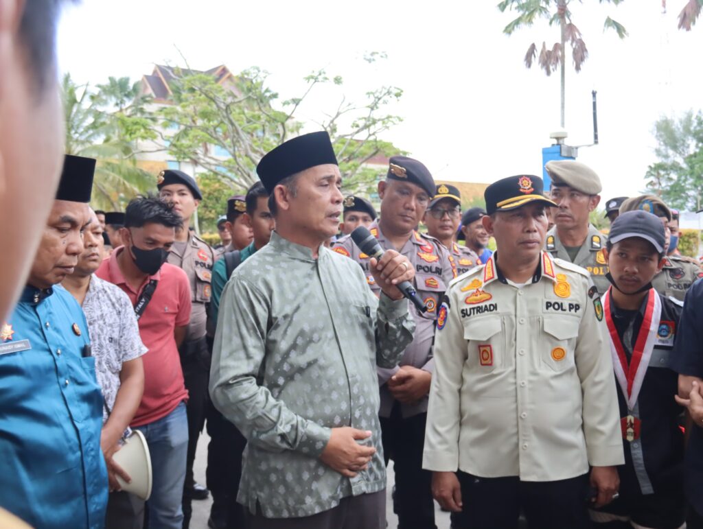 e1d64d69533c5db5825d15552464963b