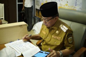 2ffae78f379b84737c76dc01d1729529