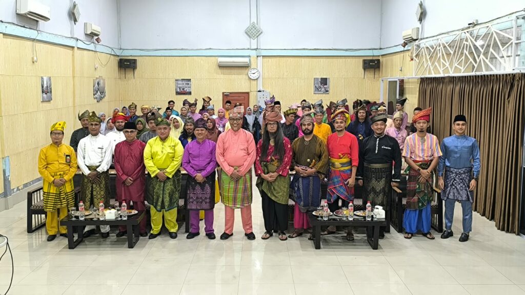 d8b9099cd44cb388d619909b43f969f4