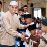 Safari Ramadan Penutup di Teluk Pinang, Bupati Harapkan Pererat tali Silaturahmi antar sesama.