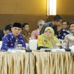 Bupati Inhil Menghadiri Pertemuan Komisi II DPR RI Dengan Pemprov & Pemda Se Prov. Riau