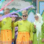 Bupati Inhil Melepas Pawai Ta’aruf Sekaligus Meresmikan Bazar MTQ Ke – 41 Tk. Kec. Enok
