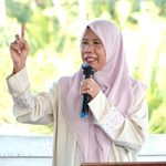 Sampaikan Kerinduan Melalui Peringatan Maulid Nabi Muhammad SAW ” Plh.Bupati Yuliantini Resmikan Gedung BKMT Desa Tanjung Raja”