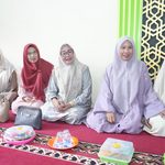 Bukti Cinta Rasulullah, Plh Bupati Yuliantini Bersama Warga Pancur hadiri Maulid Nabi Muhammad SAW