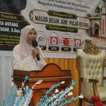 Hadiri Maulid di Pulau Kijang, Plh Bupati Inhil Ajak Teladani Akhlak Rasul dan Stop Bakar Lahan