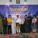 Hadiri Yudisium Pascasarjana Angkatan I Unisi, Bupati Inhil Dorong Penambahan Program Studi