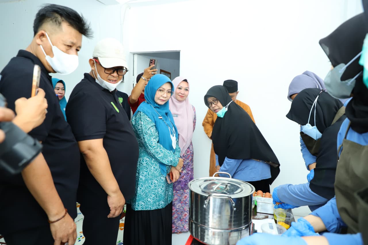 Ketua TP PKK Inhil Hj.Katerina Susanti Herman, SKM, S.Kep.,M.Kes Tinjau Pelaksanaan SIBESTI di Rumah Dinas Kesehatan, Dorong Sinergi Turunkan Stunting